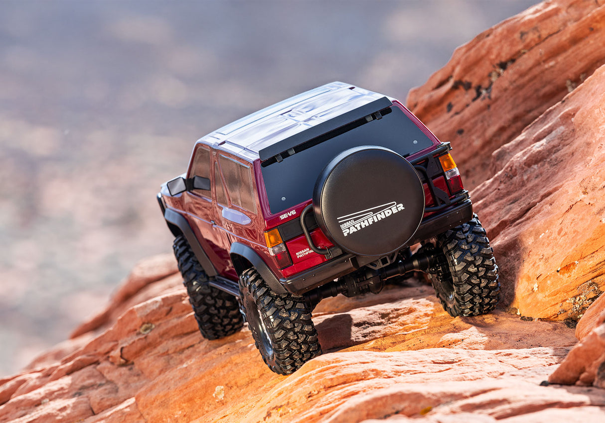 Traxxas 110056-4-RED TRX-4 Nissan Pathfinder