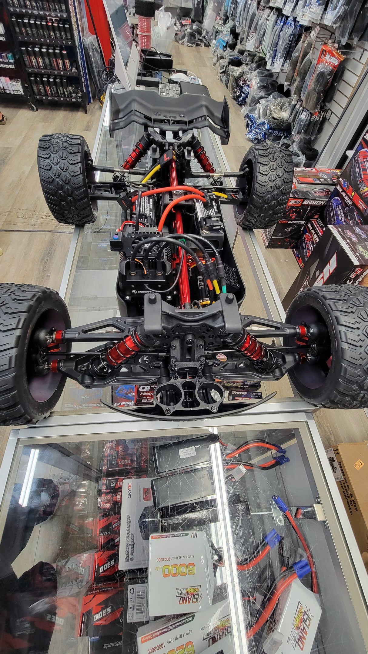 CAMIÓN MAX4 ESCALA 1/5 ARRMA KRATON EXB 12s PERSONALIZADO