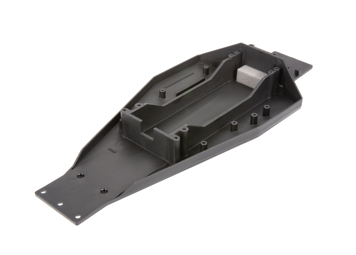 TRAXXAS 3728 LOWER CHASSIS BLACK 166MM BATT COMPARTMENT