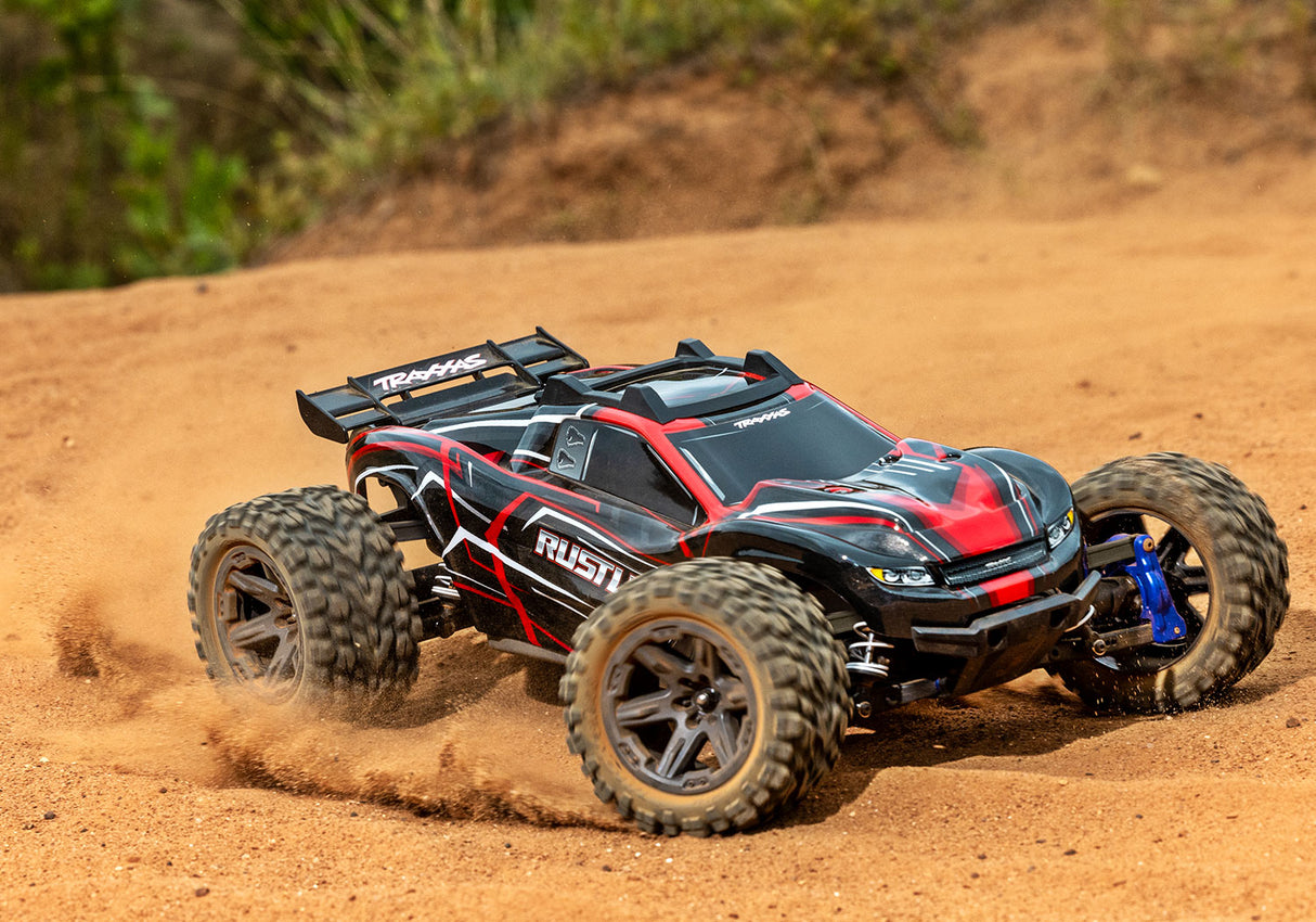 Traxxas 67164-4 RED Rustler 4X4 BL-2s : camion de stade 4 roues motrices à l'échelle 1/10