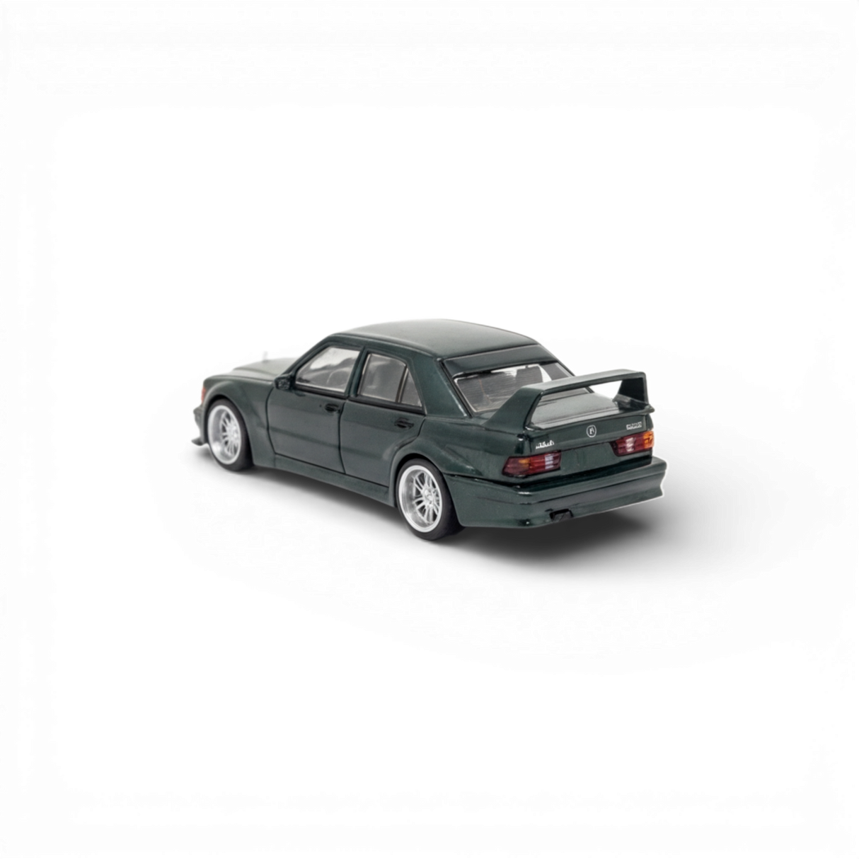 Seeker Mercedes-Benz 190E 2.5-16 Evolution British Green 1:64