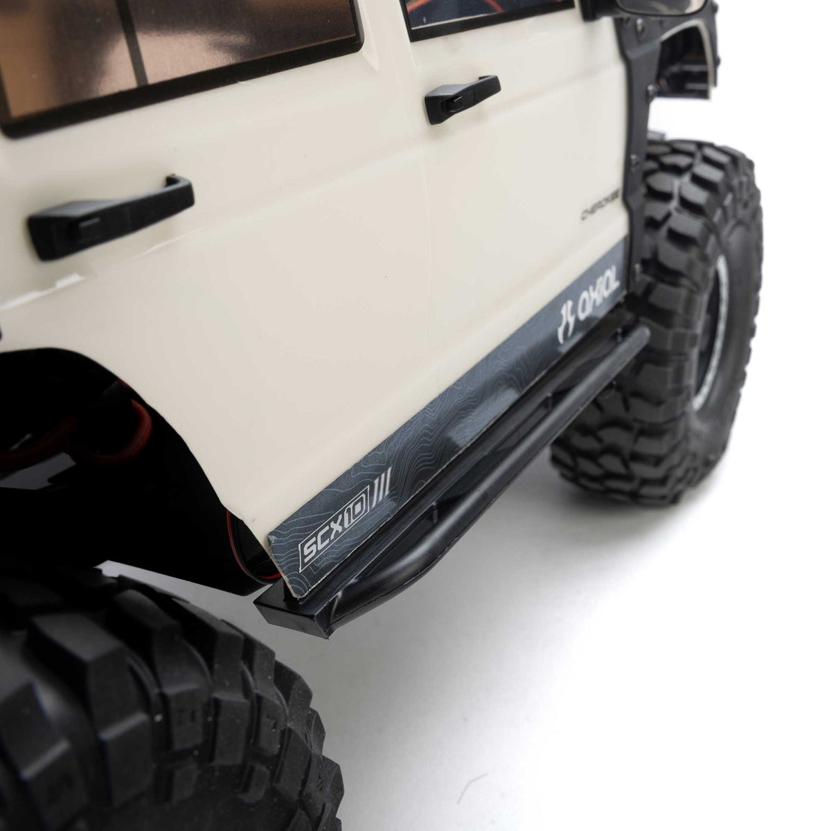 Axial 1/10 SCX10 III Jeep Cherokee XJ 4X4 RTR Brushed Rock Crawler White