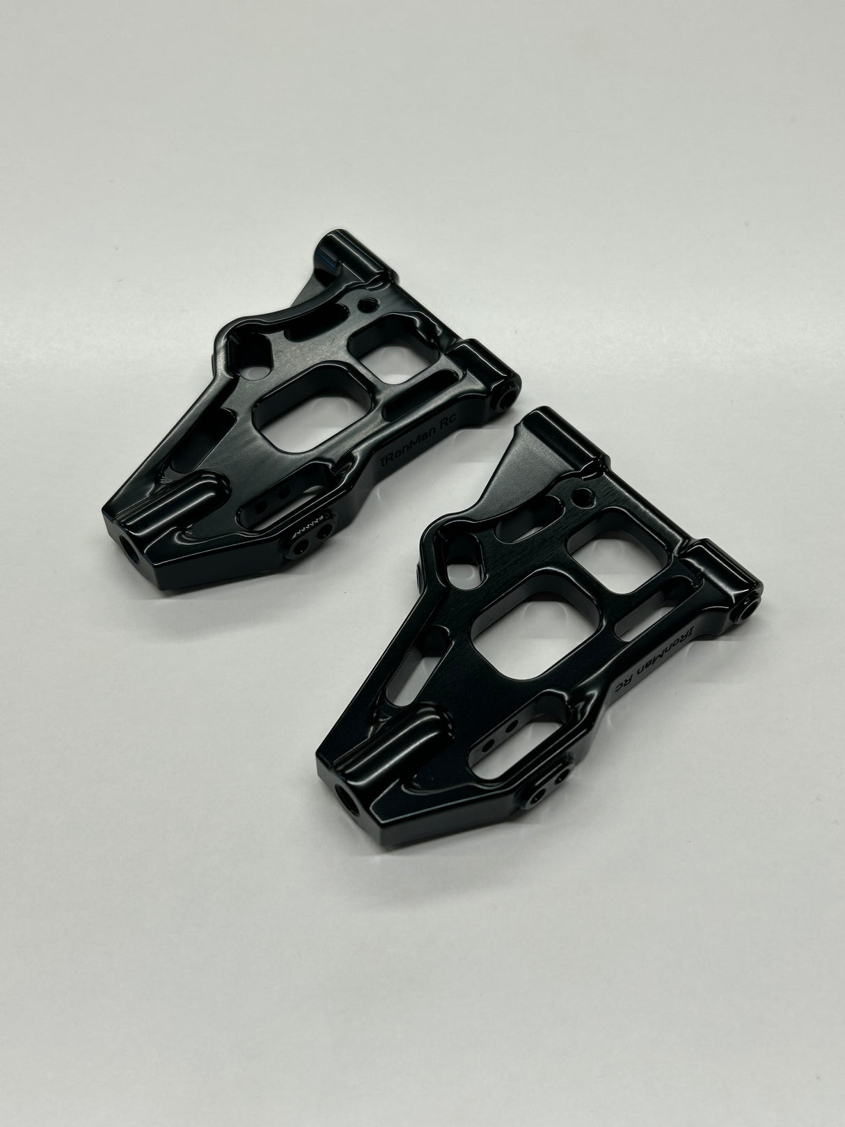 IronManRc Hobao Vte2 Brazos en A inferiores delanteros de aluminio * CANDY BLACK *