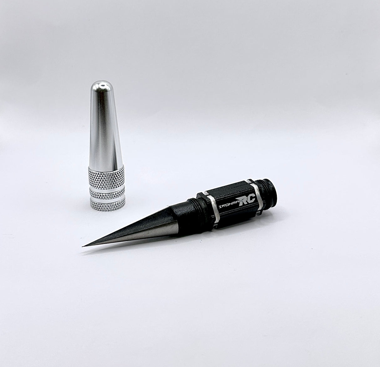 Escariador y perforador para cuerpo de tuercas Island Hobby Plata Negro