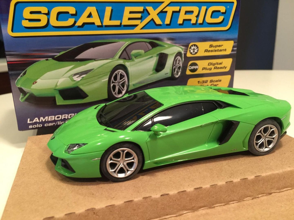 Scalextric C3660 Lamborghini Aventador Lime Green 1/32 Slot Car DPR