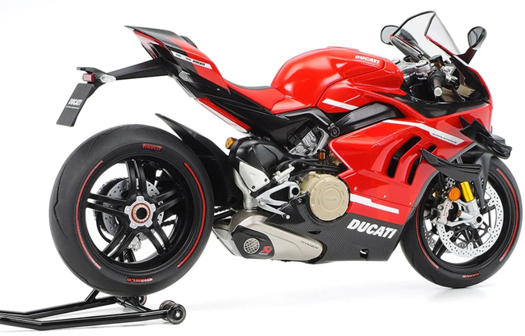 Tamiya 14140 1/12 Ducati Superleggera V4 Motorcycle Model Kit