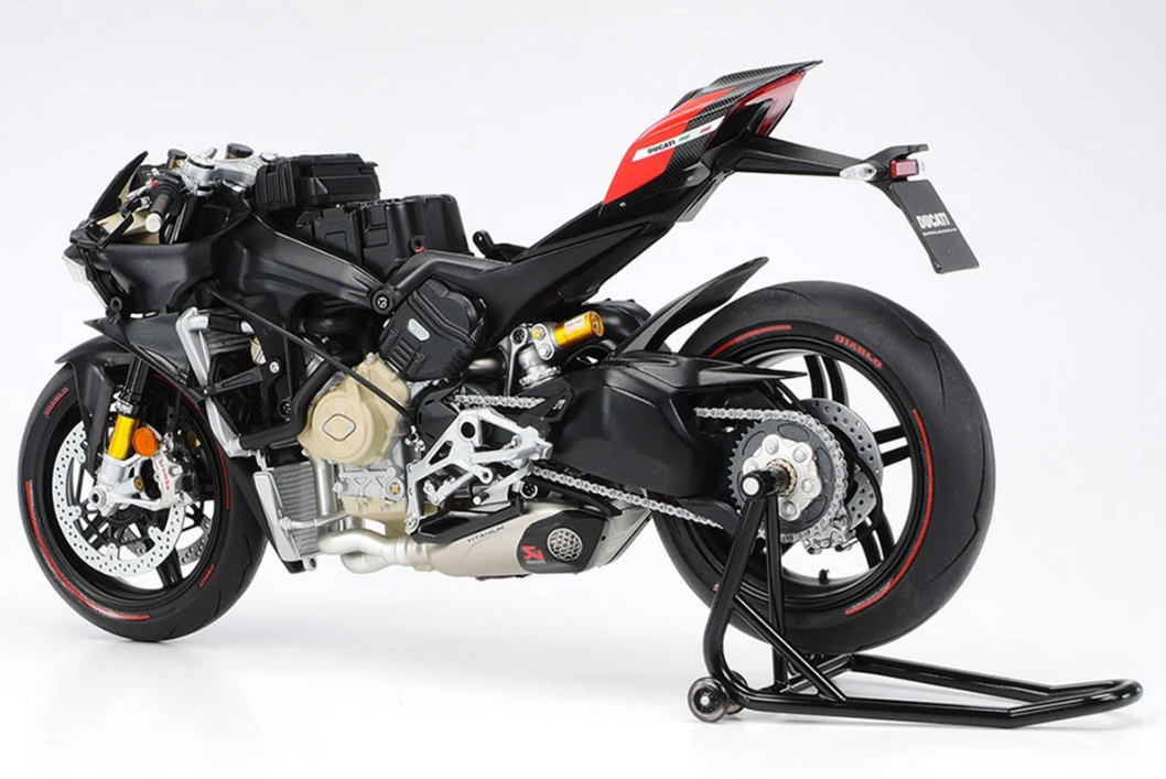 Tamiya 14140 1/12 Ducati Superleggera V4 Motorcycle Model Kit