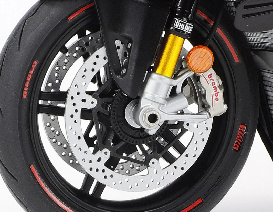 Tamiya 14140 1/12 Ducati Superleggera V4 Motorcycle Model Kit
