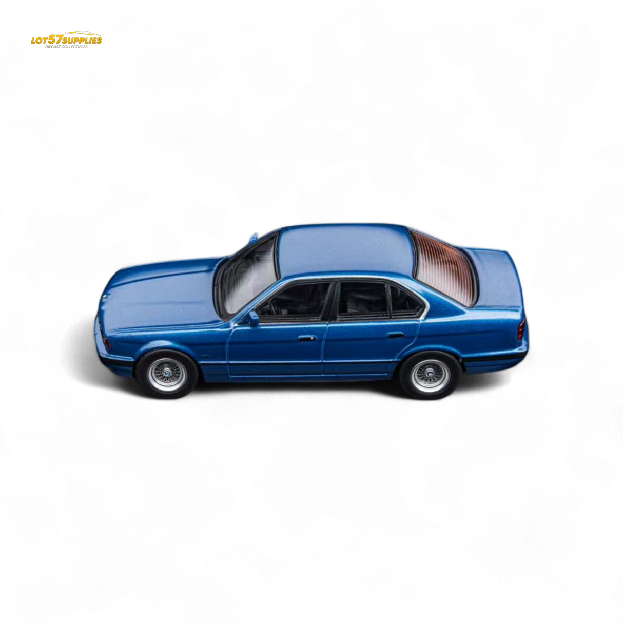 DCM BMW E34 5-Series Sedan Avis Metallic Blue 1:64