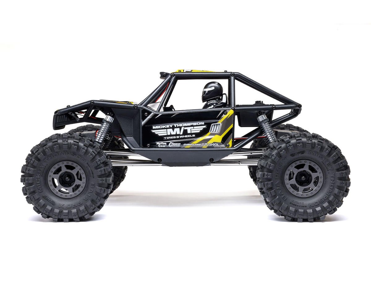Axial UTB10 AXI-1543T2 Capra 1.9 4WS Unlimited Trail Buggy 1/10 RTR 4WD Rock Crawler (Yellow)