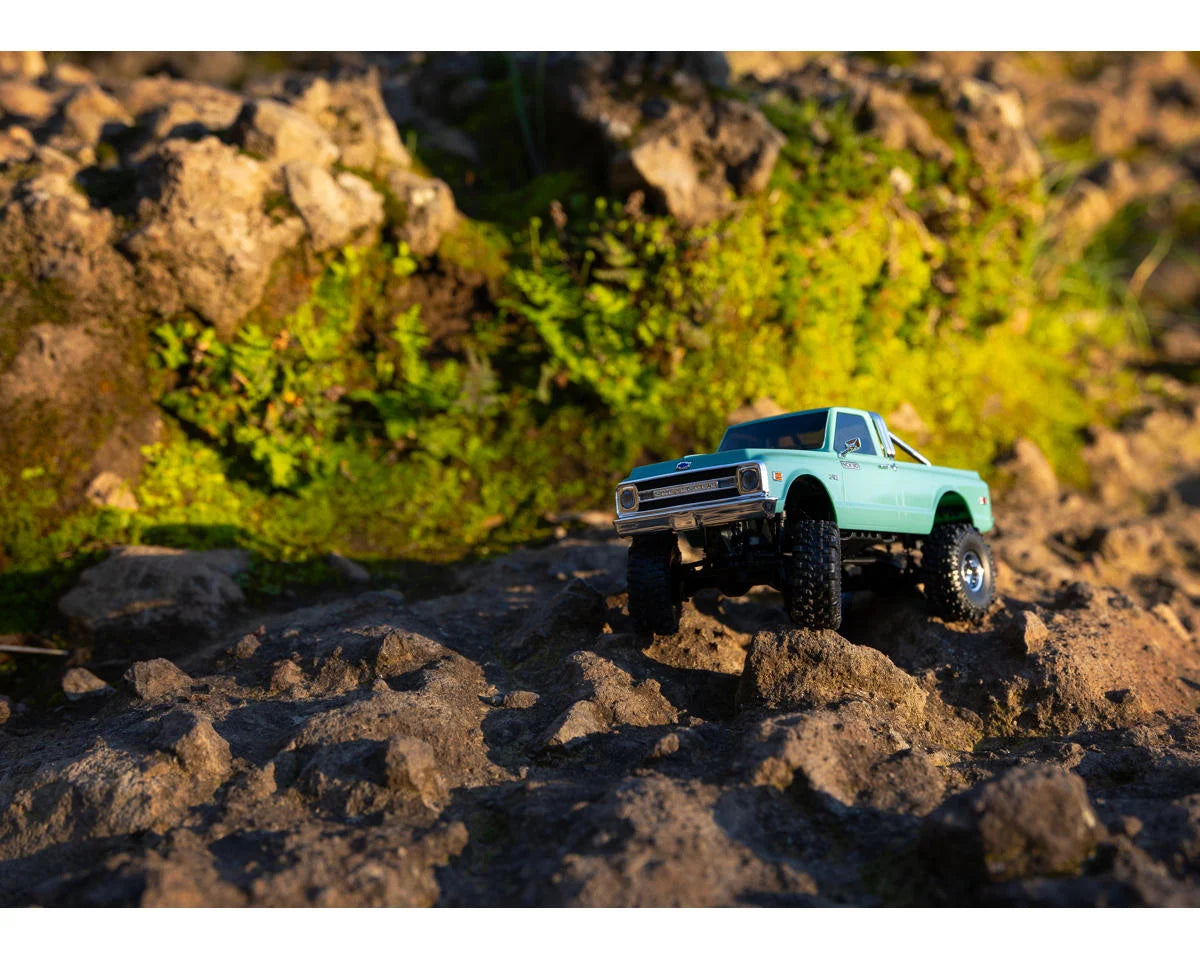 Axial AXI-2260T1 SCX30 Chevrolet K10 1/30 4WD RTR Scale Mini Crawler (Green) w/2.4GHz Radio, Battery & Charger