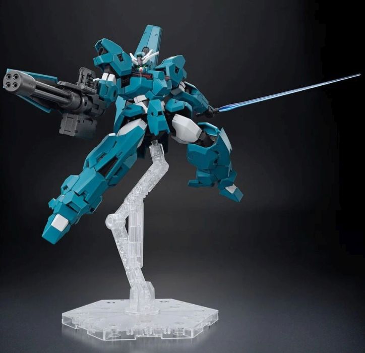 GUNDAM BAN2620606 HG 1/144 Gundam Lfrith UR