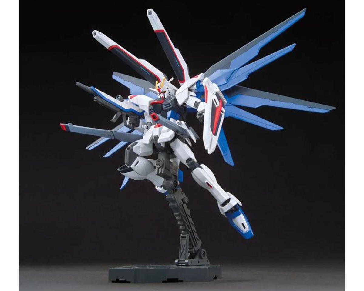Bandai BAS2304000 1/144 HGCE #192 Freedom Gundam "Gundam SEED" Plastic Model Kit