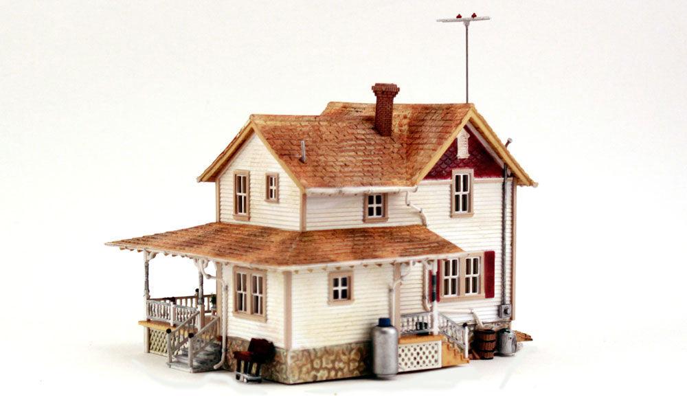 Woodland Scenics BR5046 HO Corner Porch House Structure Built-&-Ready