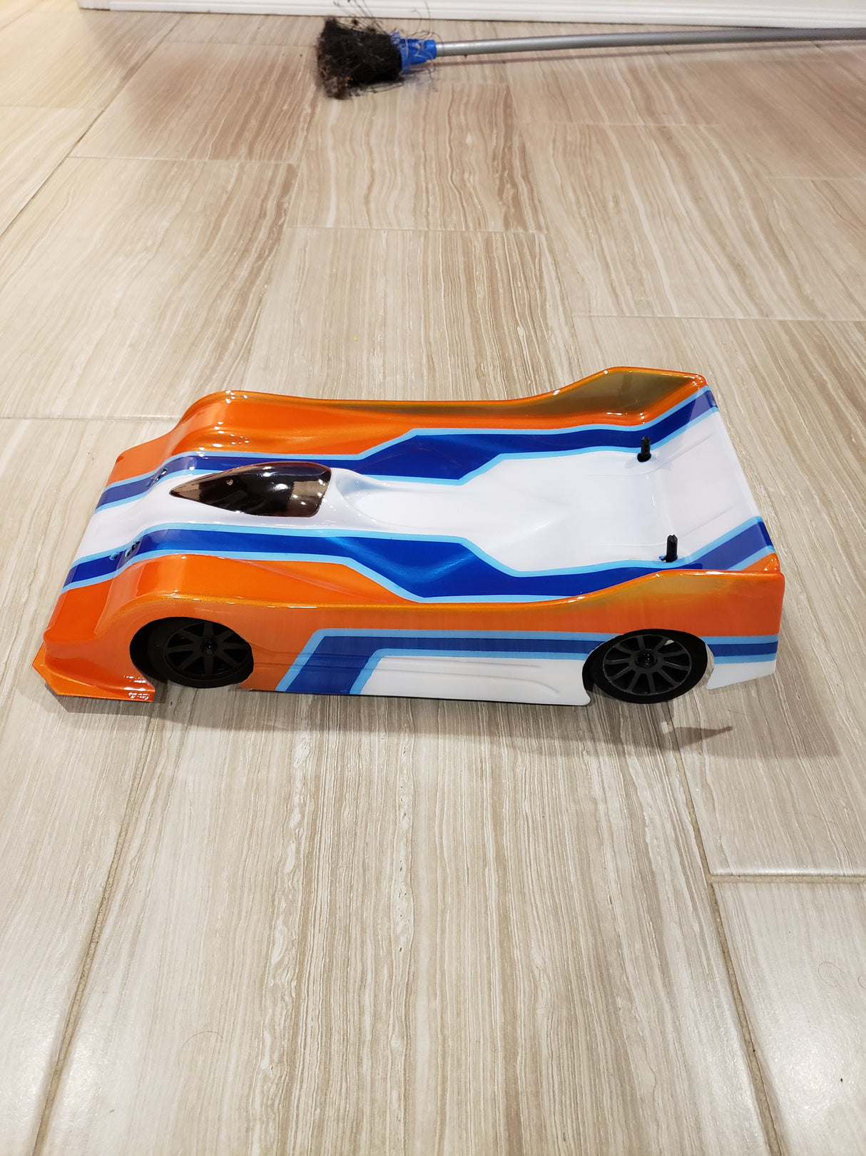 Delta Plastik 0414 LOLA ZYTEC CUPOLINO 1/10 SCALE 200MM RC CAR BODY