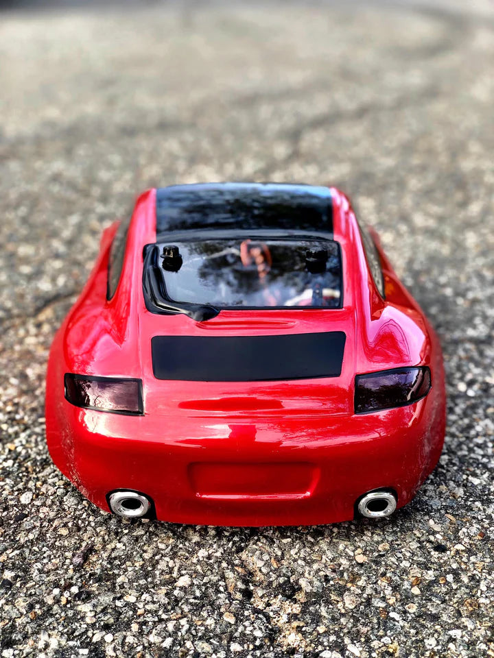 DELTA PLASTIK 0105 - PORSCHE 911 GTS 1/8 SCALE GT RC CAR BODY