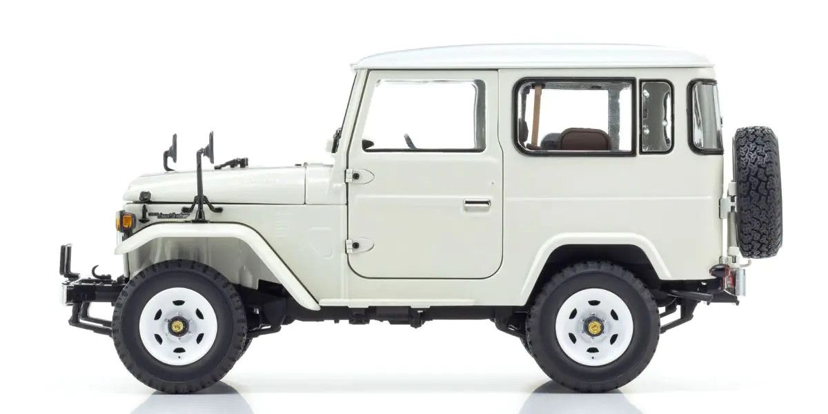 KYOSHO 08971W ORIGINAL 1/18scale Toyota Land Cruiser 40 Van (White)