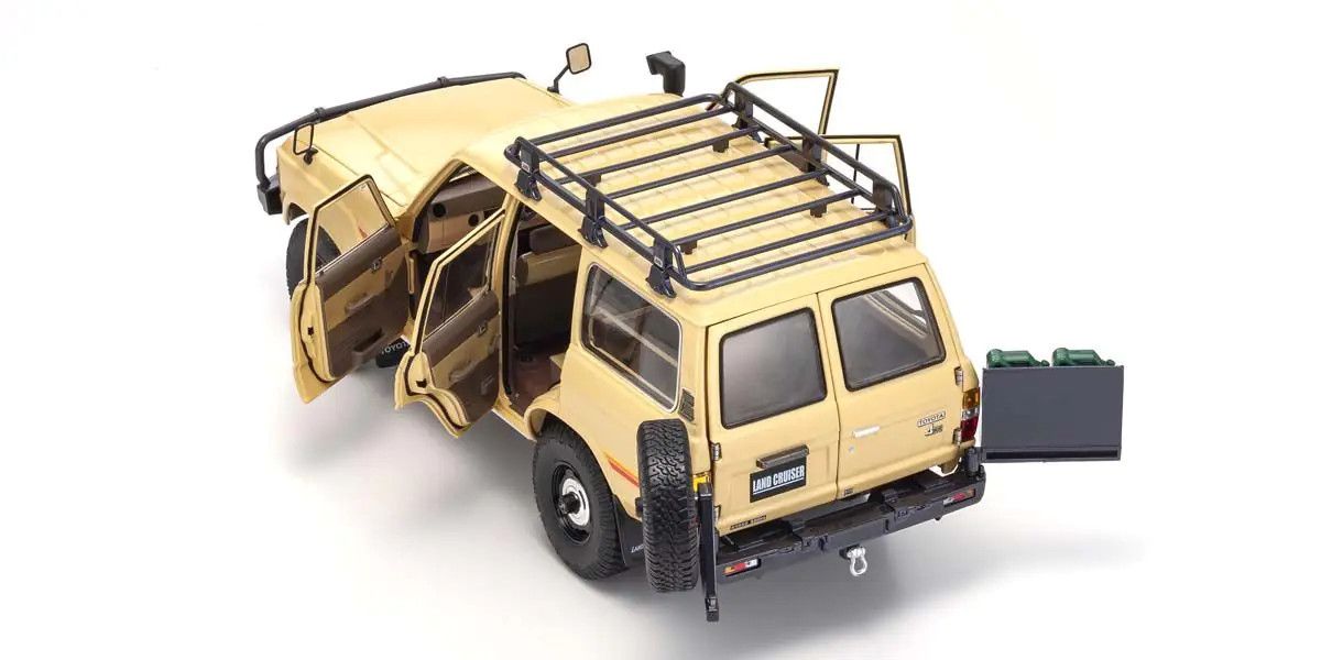 KYOSHO KYO08956XBE 1/18 Scale Toyota Land Cruiser 60 with Optional Parts Beige Model Diecast Car