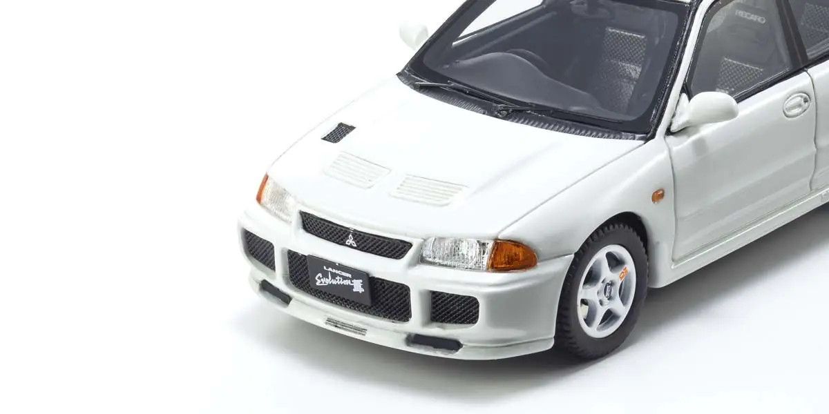 KYOSHO KYOKSR43120W Original Diecast 1/43 Mitsubishi Lancer Evolution III White