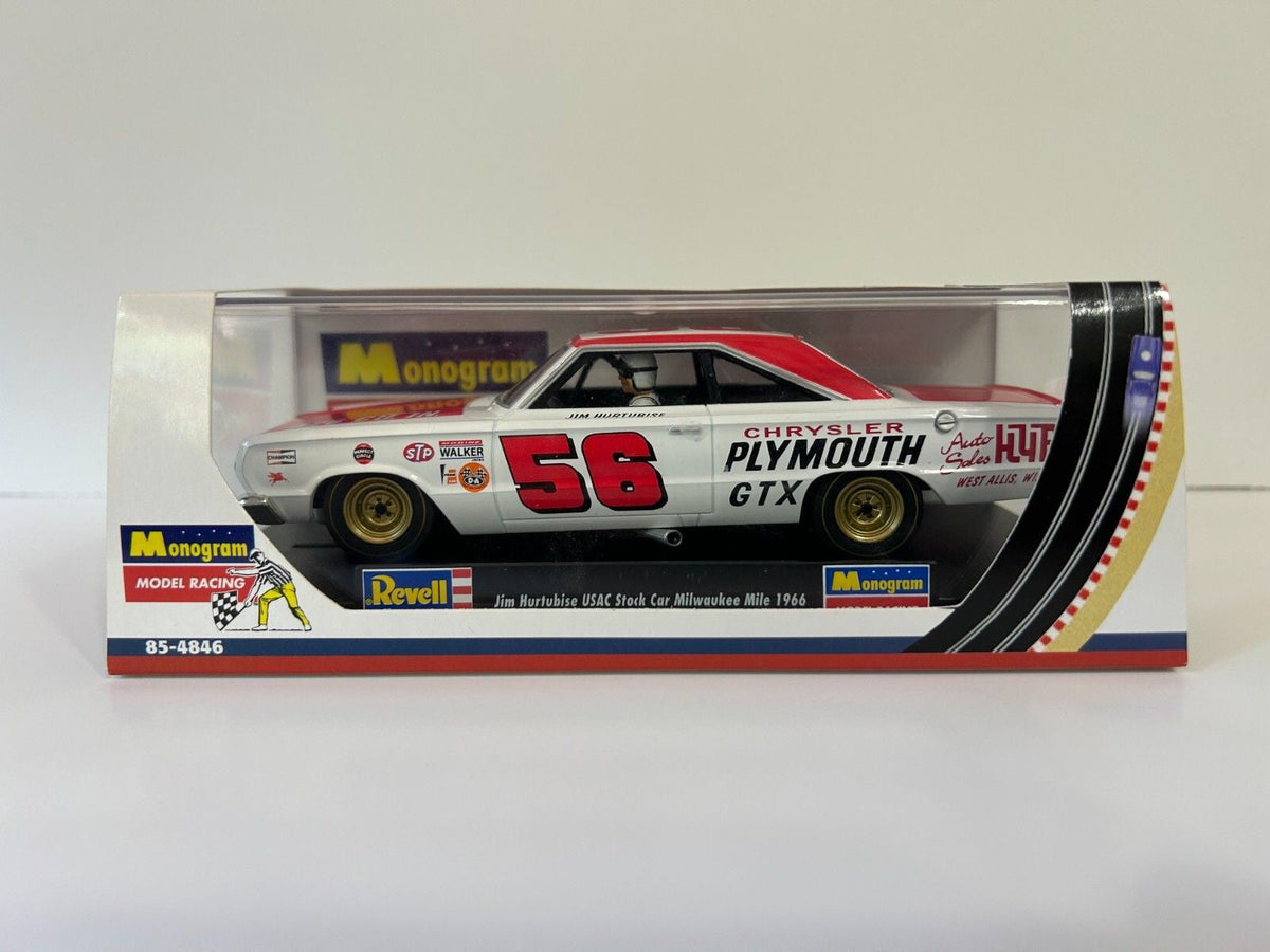 Revell Monogram 1966 Plymouth GTX Jim Hurtubise Nascar 1/32 Slot Car 85-4846