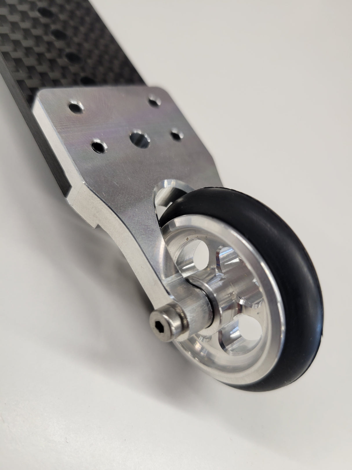 IRonManRc Limitless Infraction Felony 3k 4mm Carbon Fiber Wheelie Bar *DRAG BEAST*