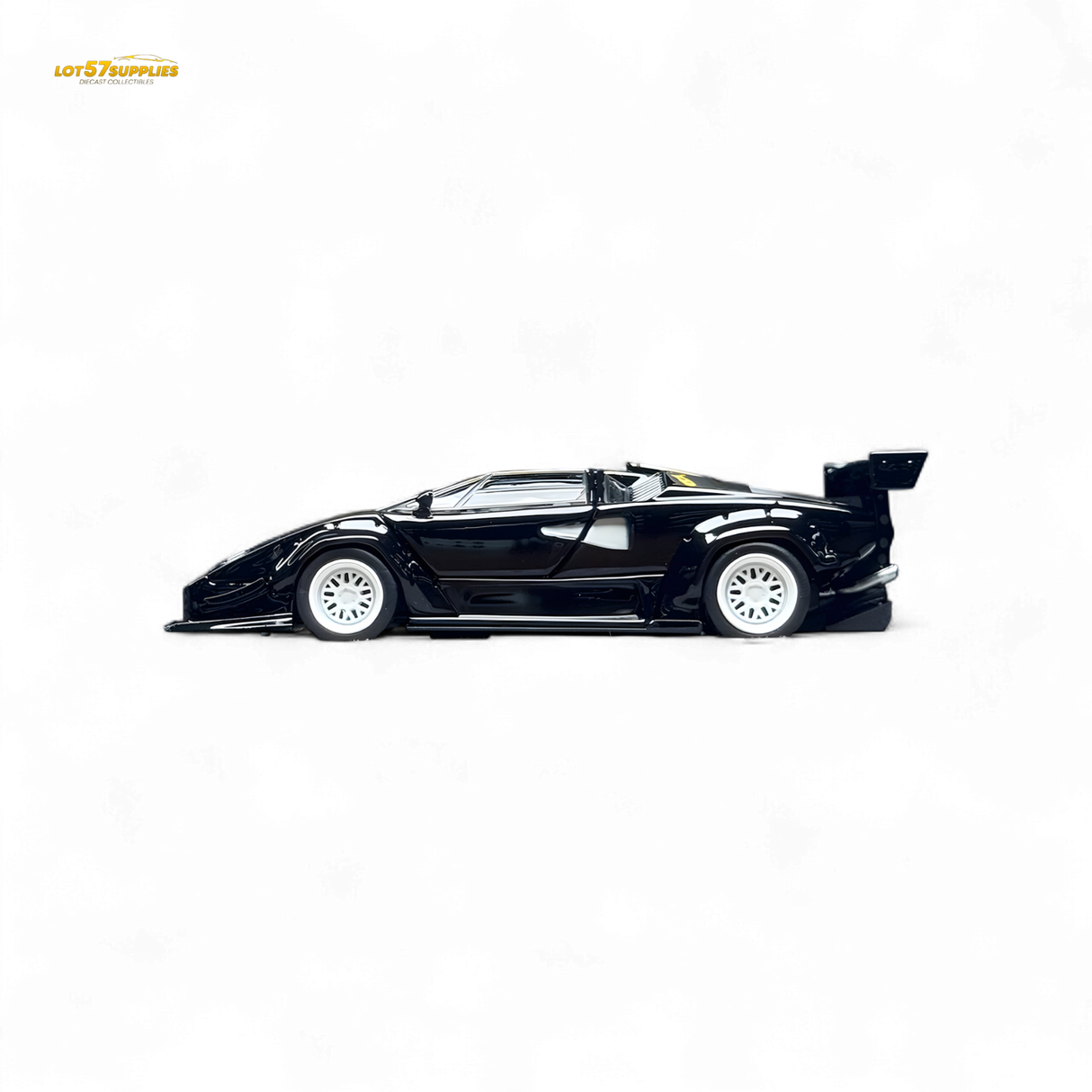TPC Lamborghini Countach LBWK Black White Wheels 1:64
