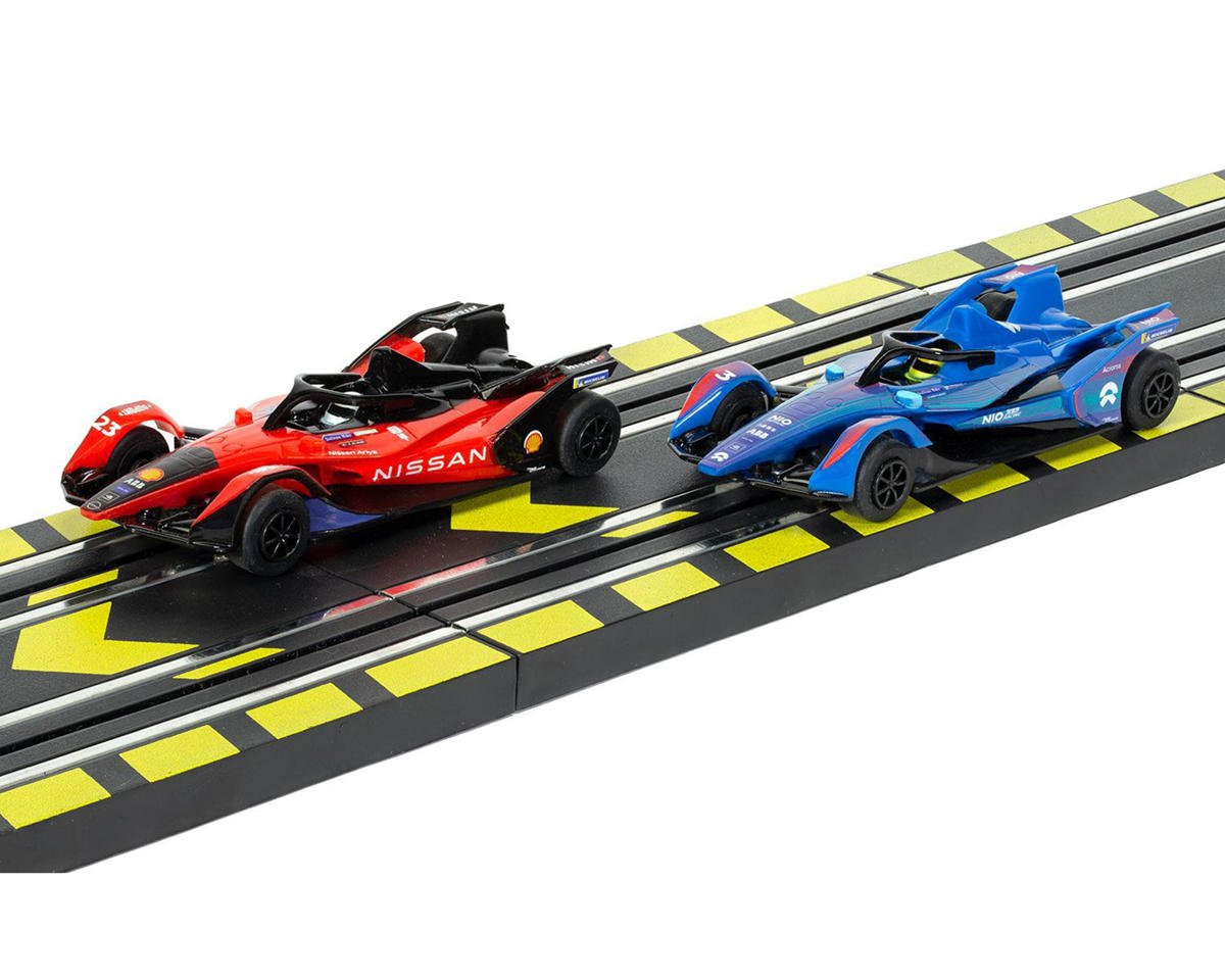 Scalextrics SSRG1179T Micro Scalextric Formula E - Battery Powered Race Set WT
