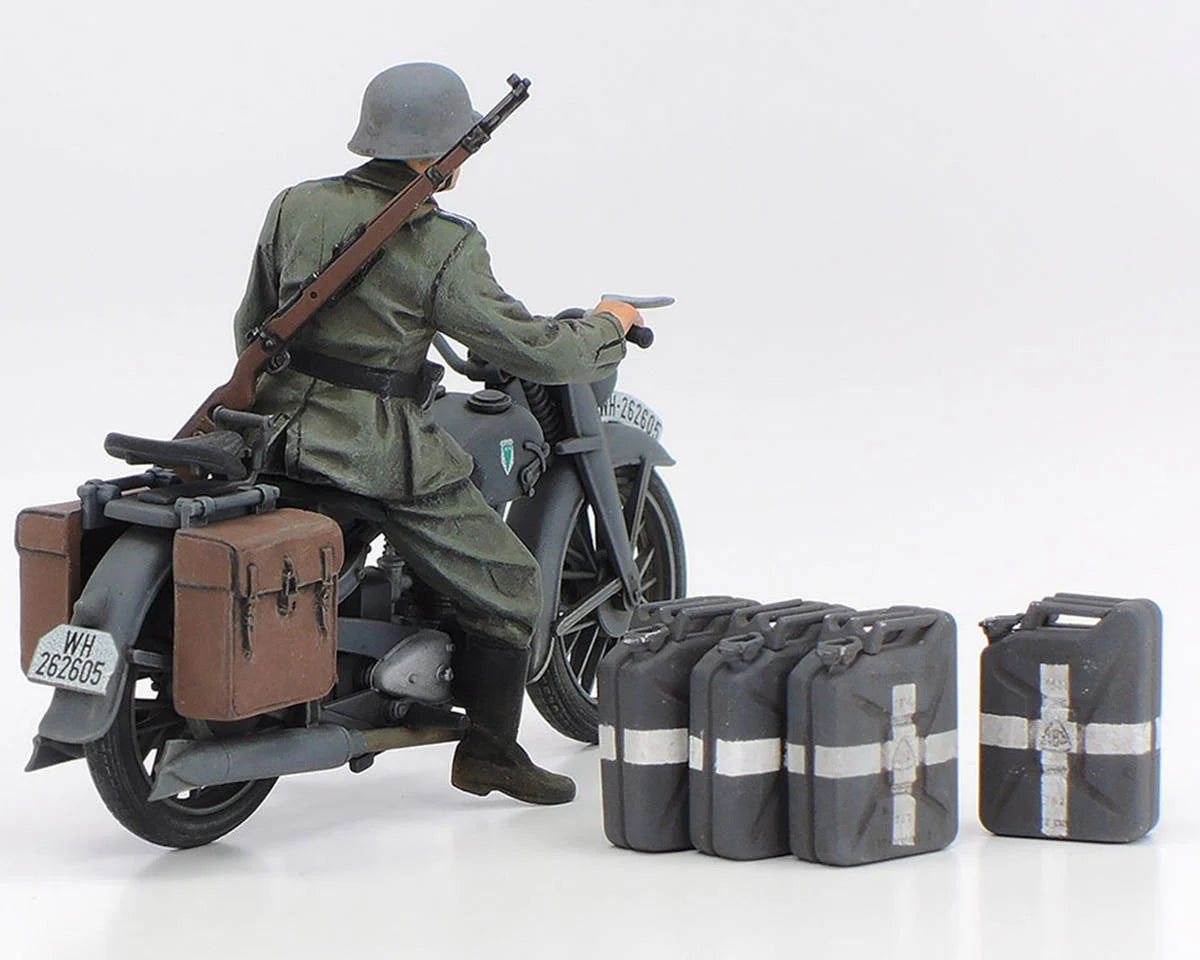 Tamiya TAM25209 1/35 German Tank Panzerkampfwagen IV Ausf.G Early Production Model Kit w/Motorcycle (Limited Edition)