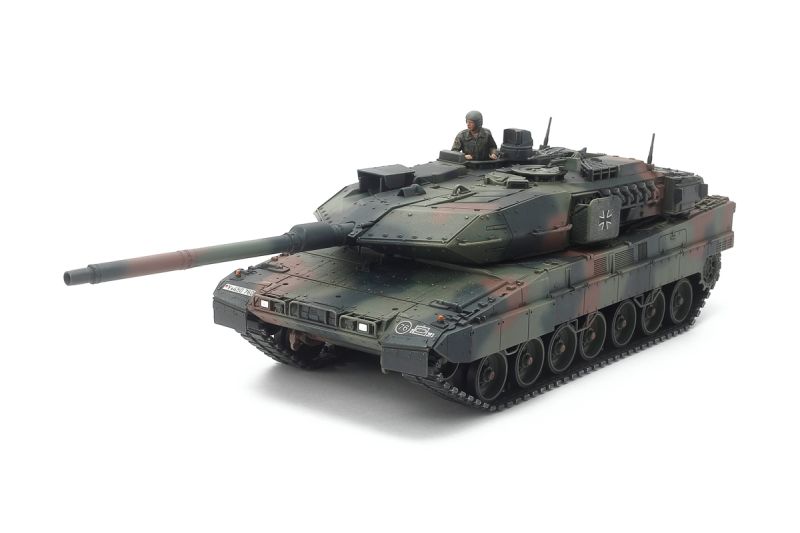 Tamiya TAM32607 1/48 German Main Battle Tank Leopard 2 A7V Plastic Model