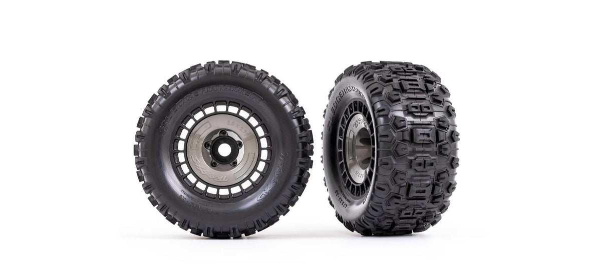 Traxxas 9572 Tires Wheels Sledgehammer Gray Covers