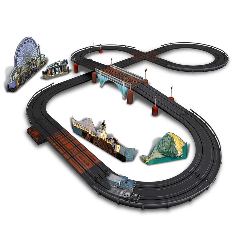Slot Car SR331 14' California Crusing Pacific Coast Highway Set