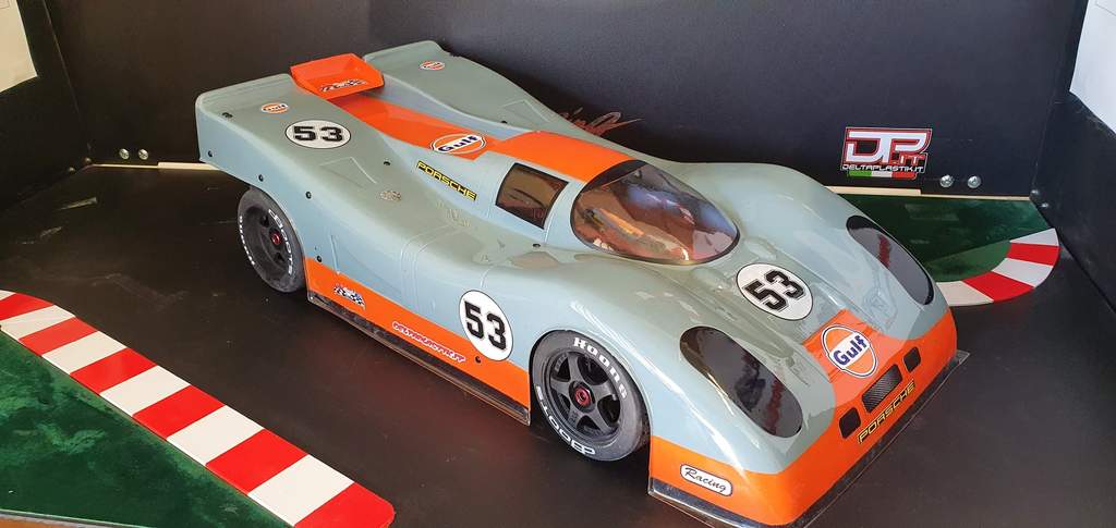 EL CUERPO DELTA PLASTIK 8508 PORSCHE 917 SE ADAPTA A LA INFRACCIÓN ARRMA, ILIMITADA, ESCALA 1/7