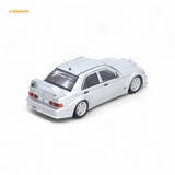 Inno64 Mercedes Benz 190E Silver 1:64