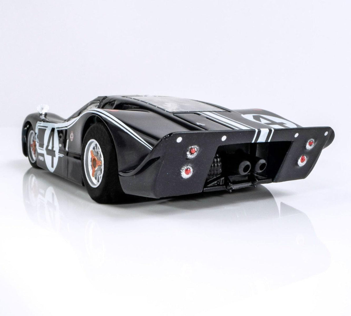 AFX Ford GT40 Mark IV #4 Le Mans HO scale slot Car MegaG+ 22048