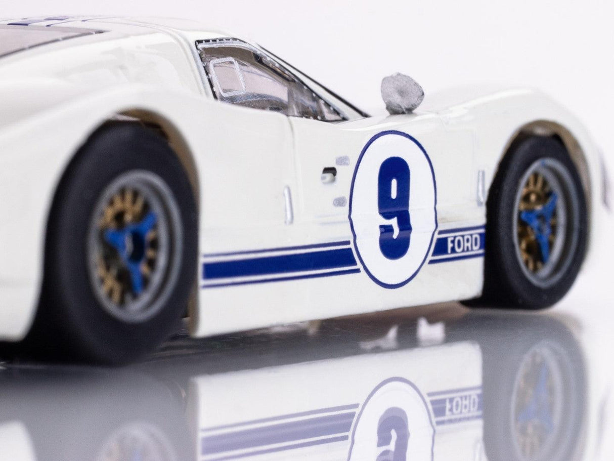 AFX 22078 Ford GT40 Mark IV #9 White HO Slot Car AFX22078 Mega G+