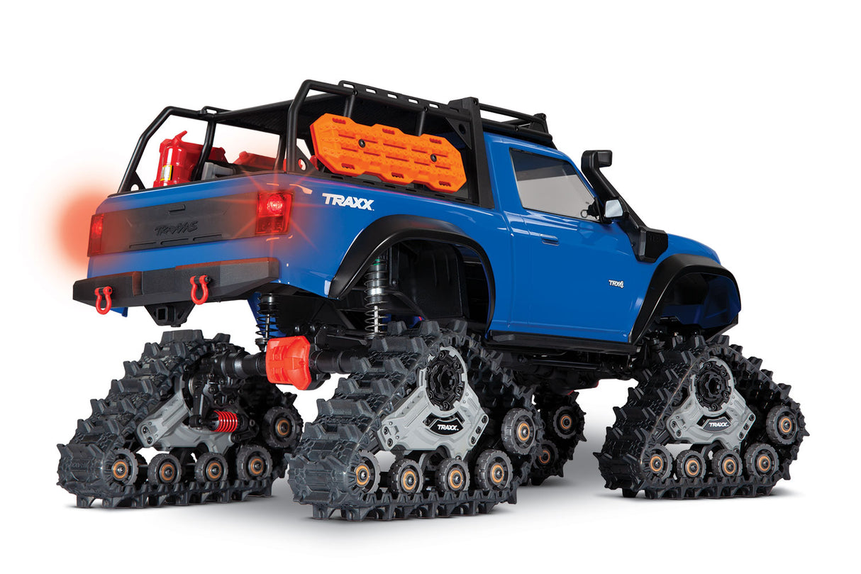 TRAXXAS 82234-4 BLUE TRX-4 Equipped with TRAXX