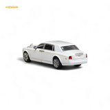 Street Weapon Rolls-Royce Phantom VII White 1:64
