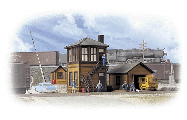 Walthers Cornerstone 933-3530 HO Scale Trackside Structures Set Kit