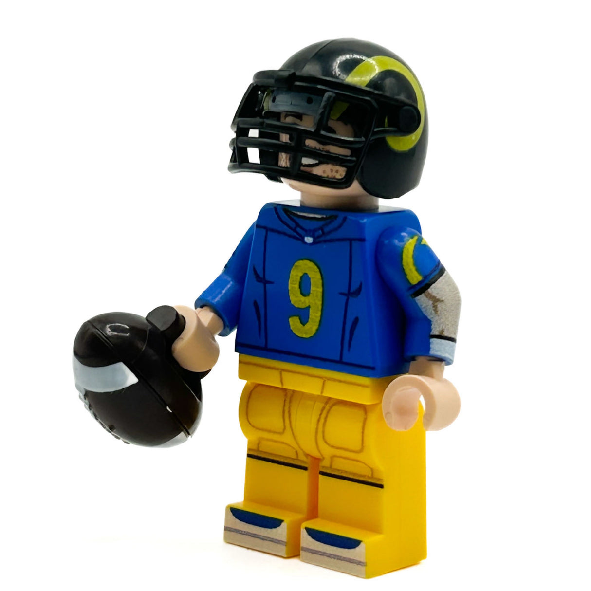 #9 QB LA Football Player Minifig