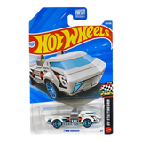 Hot Wheels Twin Dorado | Starting Grid Series 7/10