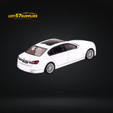 Mini GT BMW Alpina B7 xDrive Alpine White 1:64