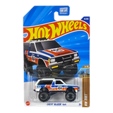 Hot Wheels Chevy Blazer 4x4 | Dirt Series 3/10