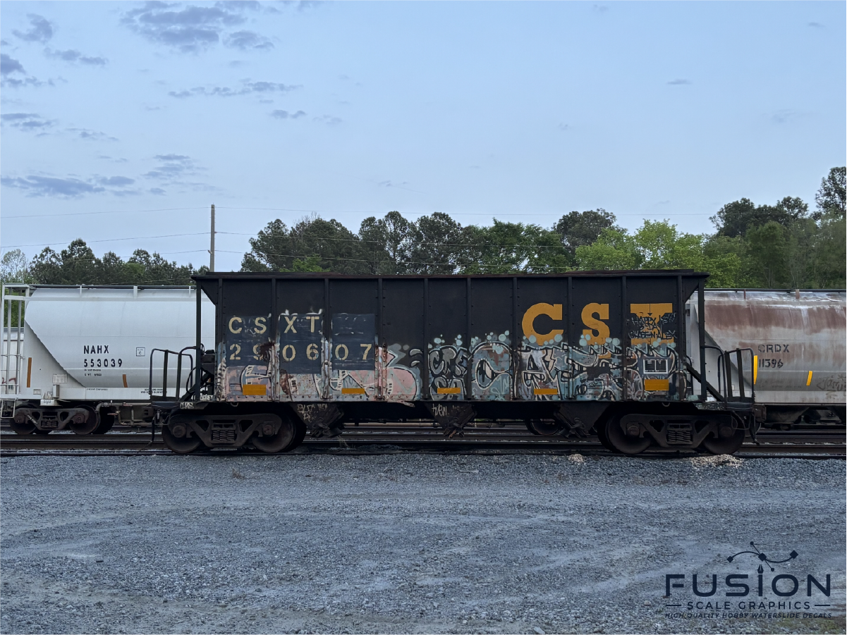 HO Scale CSXT Yellow Freight Car Stencil Patch Decal Set
