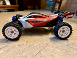 Mounte Tires / Wheels (4) Arrma Typhon Grom White
