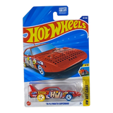 Hot Wheels '70 Plymouth Superbird | Art Cars Series 7/10