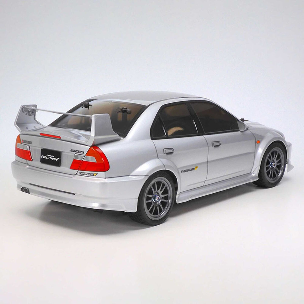 TAMIYA 58713 1/10 Mitsubishi Lancer Evolution V TT-02 4x4 On-Road Touring Kit