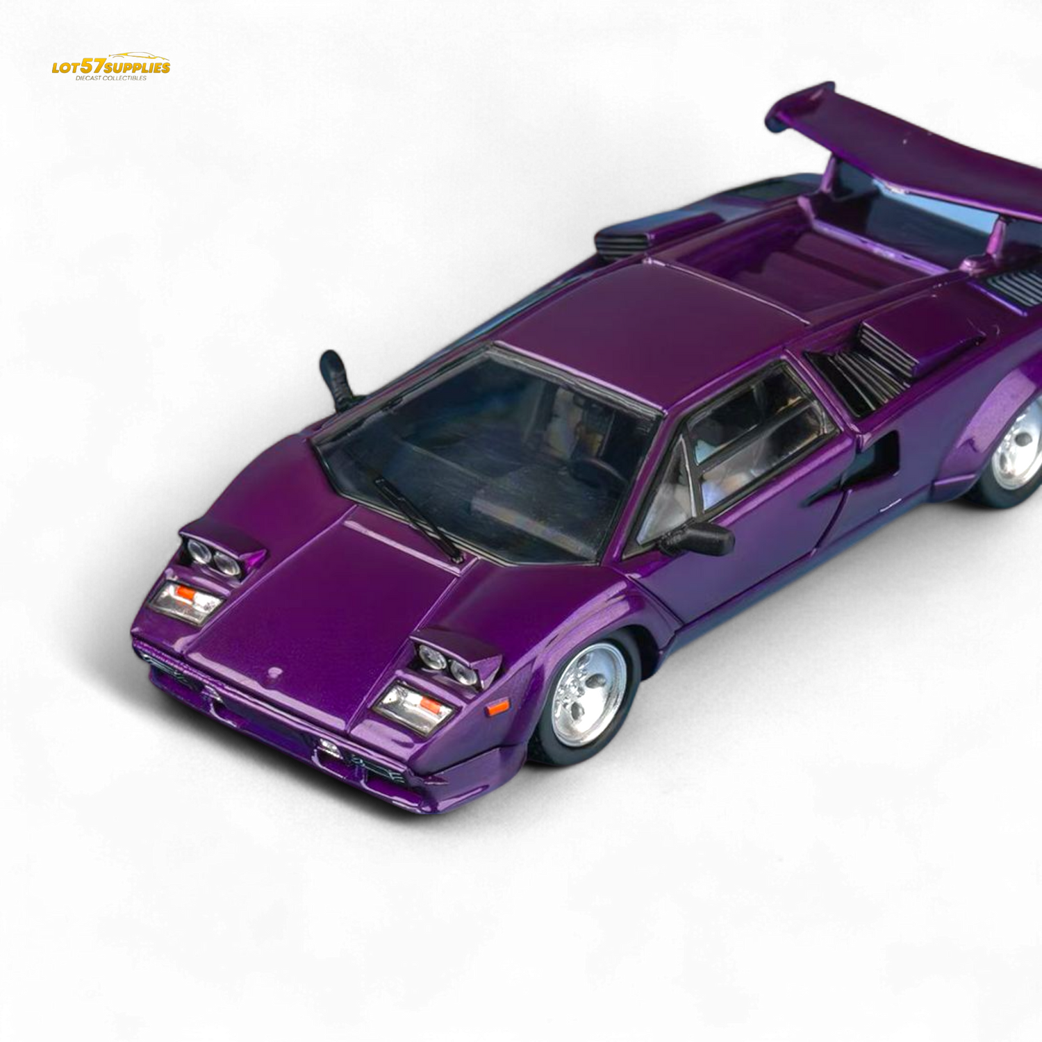 Findclassically Countach LP5000S Metallic Purple w/ Wing 1:64