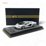 Extreme Club Lamborghini Countach LPI800-4 White 1:64