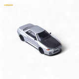 Focal Horizon Skyline GT-R R32 Silver Garage Active 1:64
