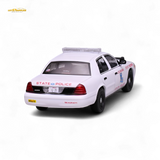 596 Ford Crown Victoria - LA 1:64